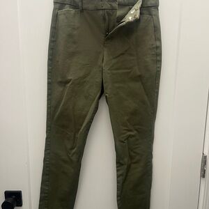 Old Navy women’s pixie pants